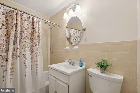 Bath - 5238 Benson Ave, Halethorpe, MD 21227 photo 1 of 2