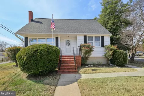 5238 Benson Ave, Halethorpe, MD 21227