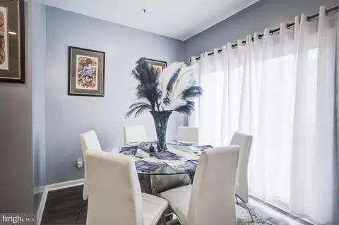 Dining - 4140 Cutty Sark, Middle River, MD 21220 photo 2 of 2