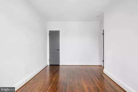 Bedroom - 83 Willow Spg, Dundalk, MD 21222 photo 6 of 7