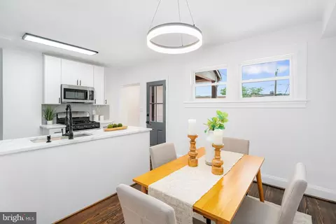 Dining - 83 Willow Spg, Dundalk, MD 21222 photo 3 of 4