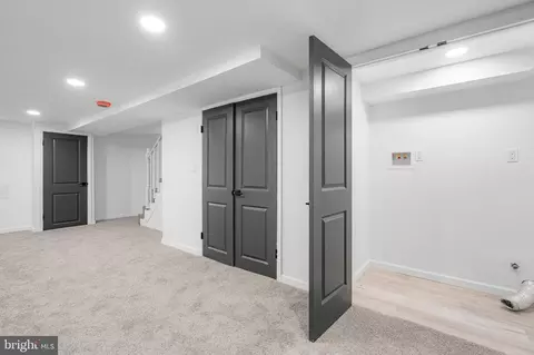 Entry Way - 83 Willow Spg, Dundalk, MD 21222 photo 5 of 5