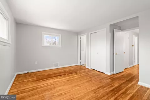 Bedroom - 1407 Shefford Rd, Baltimore, MD 21239 photo 1 of 6