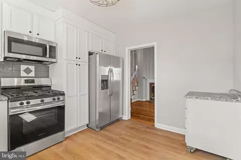 Entry Way - 1407 Shefford Rd, Baltimore, MD 21239 photo 1 of 2