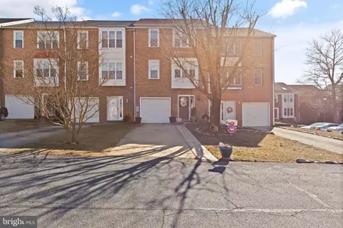 9 Millbridge Ct, Nottingham, MD 21236