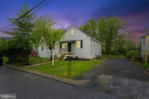 4103 Klausmier Rd, Nottingham, MD 21236