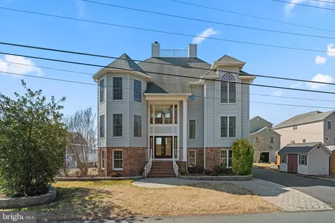 1240 Burke Rd, Middle River, MD 21220