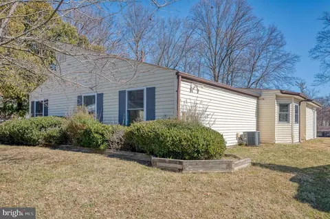 5 Morrow Ct, Randallstown, MD 21133