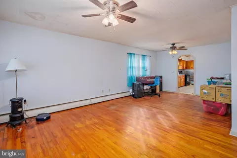 Entry Way - 559 Compass Rd, Middle River, MD 21220 photo 2 of 2