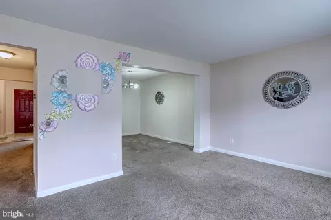 Entry Way - 7109 Ruthgreen Rd, Windsor Mill, MD 21244 photo 2 of 3