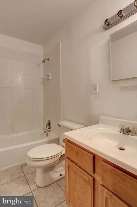 Bath - 7109 Ruthgreen Rd, Windsor Mill, MD 21244 photo 2 of 2