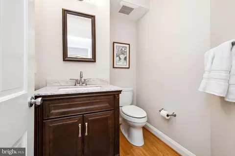 602 Worcester Rd, Towson, MD 21286 photo 17