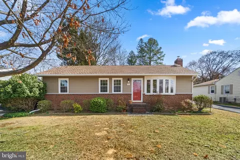 9111 Simms Ave, Parkville, MD 21234