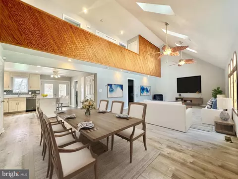 Dining - 1203 Seneca Rd, Middle River, MD 21220 photo 1 of 1
