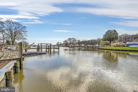 1203 Seneca Rd, Middle River, MD 21220