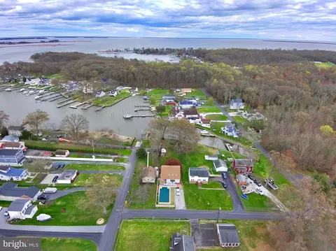 View/Area - 1203 Seneca Rd, Middle River, MD 21220 photo 2 of 7