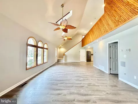 Living - 1203 Seneca Rd, Middle River, MD 21220 photo 3 of 3