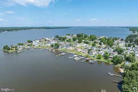 View/Area - 7320 Bay Front Rd, Edgemere, MD 21219 photo 2 of 3
