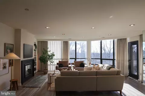 4001 Old Court Rd #215, Pikesville, MD 21208