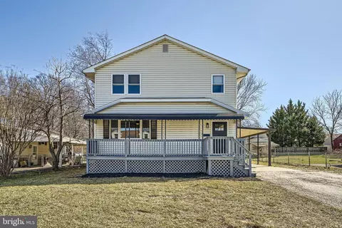 615 Norris Ln, Essex, MD 21221