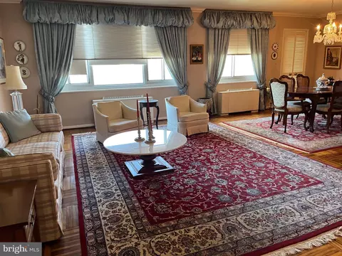 11 Slade Ave #603, Pikesville, MD 21208