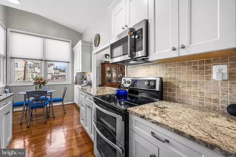 6819 Chippewa Dr, Baltimore, MD 21209 photo 9