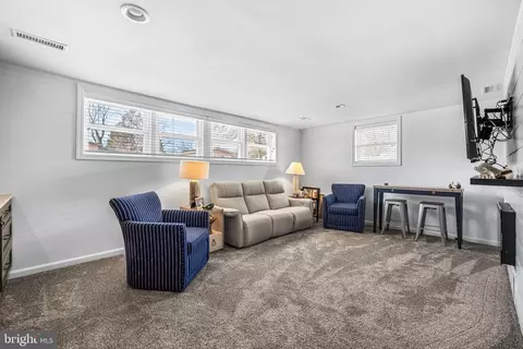 6819 Chippewa Dr, Baltimore, MD 21209 photo 20