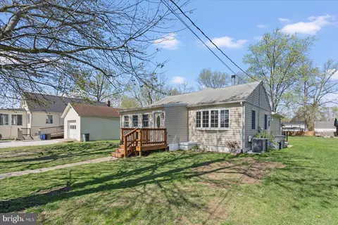 13116 Choptank Rd, Middle River, MD 21220 photo 3