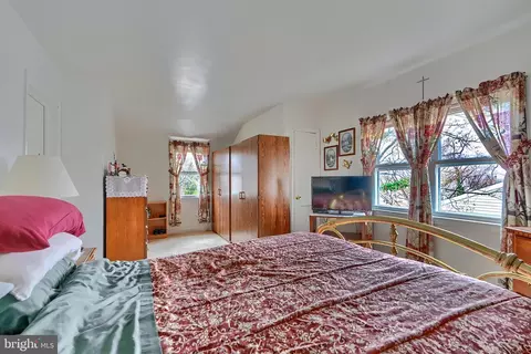 297 Hazel Ave, Halethorpe, MD 21227 photo 25