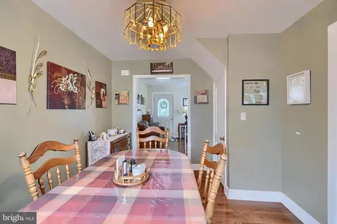297 Hazel Ave, Halethorpe, MD 21227 photo 10