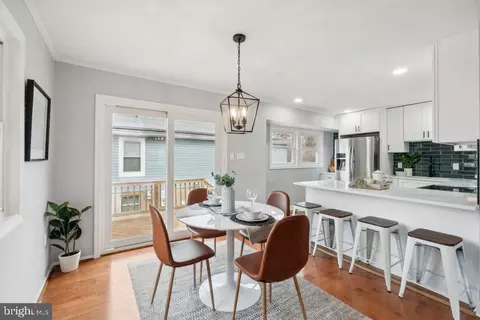 18 Rollwin Rd, Baltimore, MD 21244 photo 8