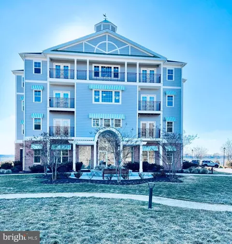1414 Burke Rd #304, Middle River, MD 21220