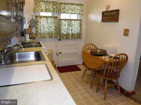 2015 Wareham Rd, Dundalk, MD 21222 photo 7