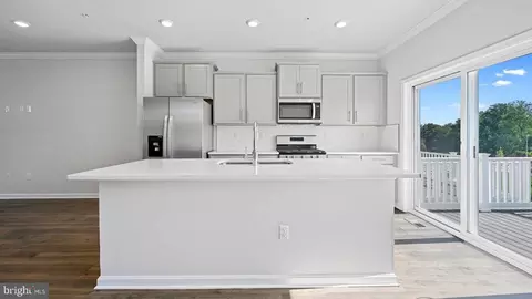 8304 Dieter Dr, Rosedale, MD 21237 photo 8