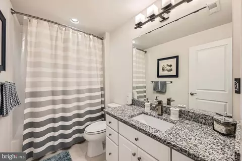 Bath - 427 Redbridge St, Middle River, MD 21220 photo 5 of 5