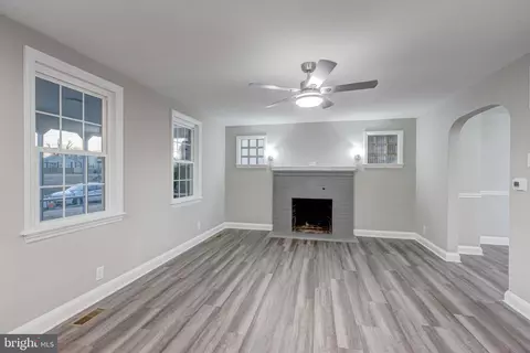 Living - 1202 Circle Dr, Halethorpe, MD 21227 photo 8 of 8
