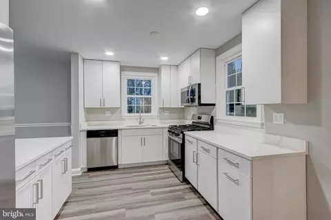 Kitchen - 1202 Circle Dr, Halethorpe, MD 21227 photo 1 of 4