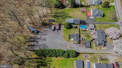 View/Area - 5813 Ebenezer Rd, White Marsh, MD 21162 photo 5 of 6