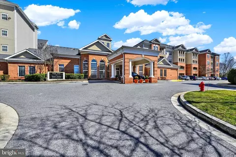 400 Symphony Cir #414, Hunt Valley, MD 21030