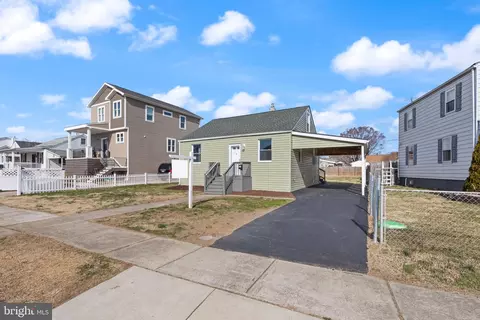 203 Ashwood Rd, Dundalk, MD 21222