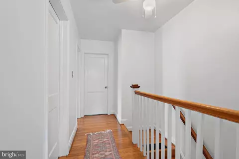 Entry Way - 148 Stevenson Ln, Baltimore, MD 21212 photo 3 of 3