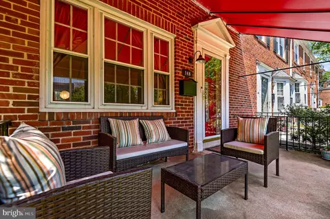 Exterior - 148 Stevenson Ln, Baltimore, MD 21212 photo 2 of 17