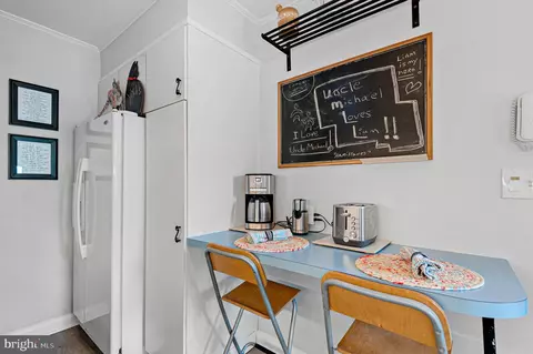 Kitchen - 148 Stevenson Ln, Baltimore, MD 21212 photo 2 of 3