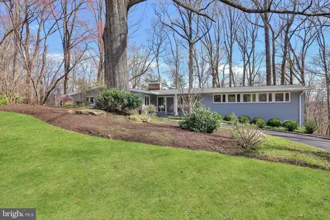 1902 Indian Head Rd, Towson, MD 21204