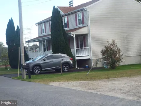 13 Turner Ave, Dundalk, MD 21222