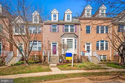 33 Ferns Ct, Lutherville Timonium, MD 21093
