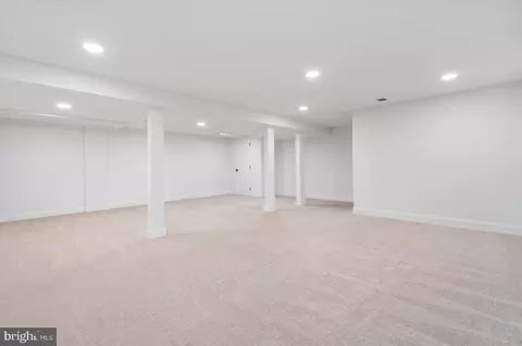 6837 Queens Ferry Rd, Baltimore, MD 21239 photo 31