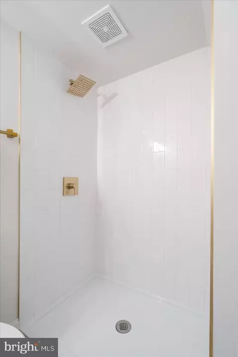 6837 Queens Ferry Rd, Baltimore, MD 21239 photo 39