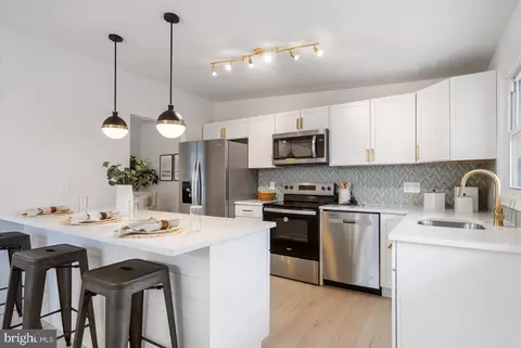 6837 Queens Ferry Rd, Baltimore, MD 21239 photo 8