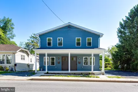 118 Winters Ln, Catonsville, MD 21228